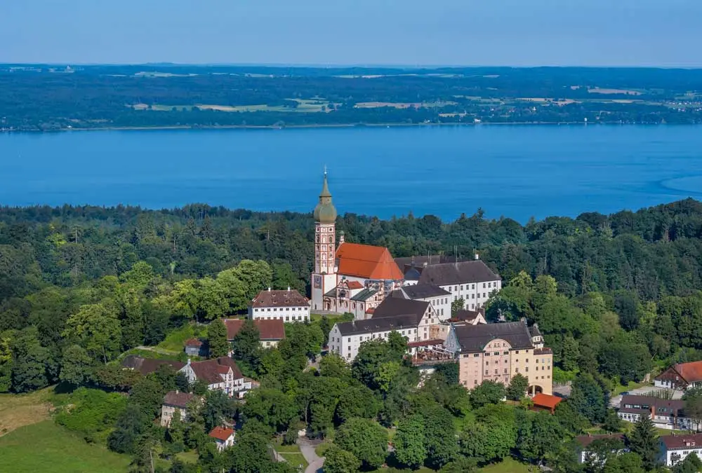 /Das Museum/Die Region Ammersee/andechs.webp